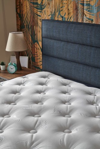 Čalouněná postel HYPERSOFT- modrá