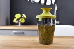 Vzduchotěsná nádoba  na přípravu a skladování marinád a dresinků PopSome Flavour 0,60l