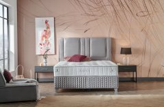 Čalouněná postel NOVI s matrací - světle šedá