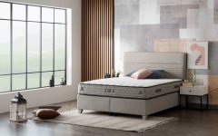 Čalouněná postel CREA NEW s matrací - světle šedá