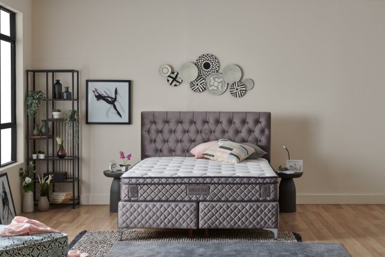 Čalouněná postel DELUXE s matrací - šedá