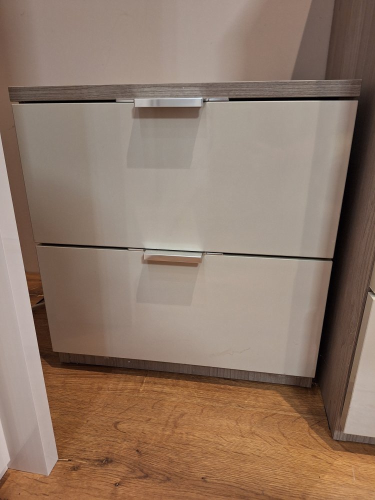 Noční stolek 2F EL - dub severský/písek lesk