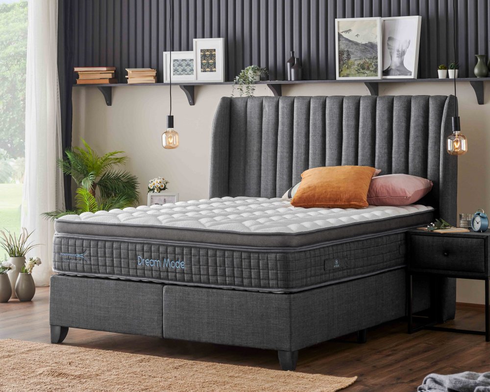 Čalouněná postel DREAM MODE s matrací - světle šedá 140 × 200 cm